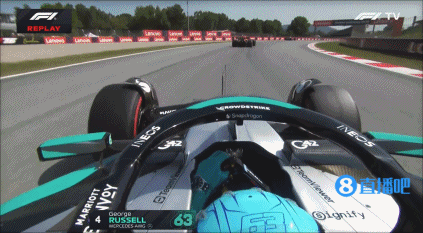 维斯塔潘谈和拉塞尔碰撞:本可以避免,但我不知道为什么撞上去了