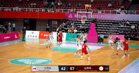 3个月拿下3个MVP，这位小猛男是…？